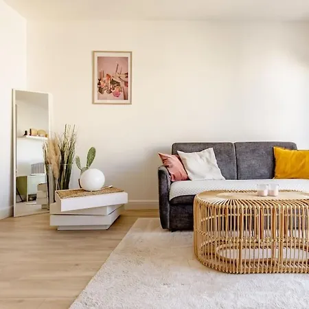 119 アパート ルヴァロワ＝ペレ